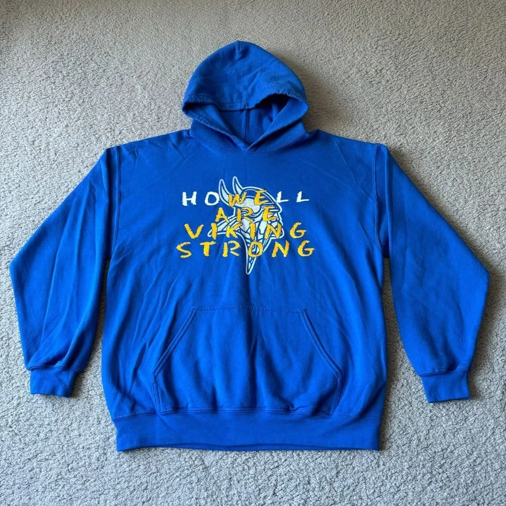 NEW Gildan Sweater Mens Large Blue‎ Hoodie Sweatshirt Howell Are Viking Strong - Picture 2 of 10